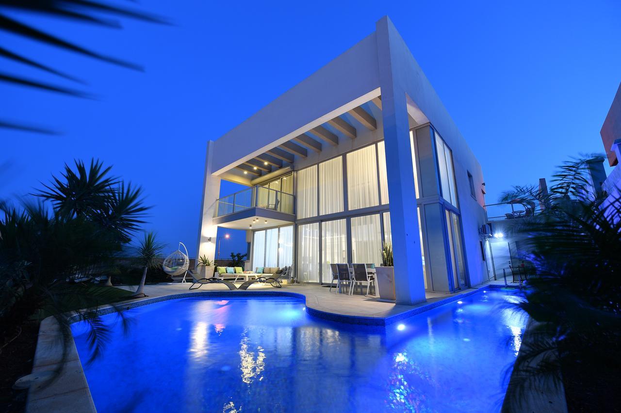 Turquoise Apartment With Pool Эйлат Экстерьер фото